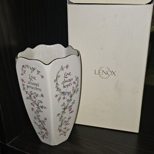 Lenox Inspirational Floral Vase with Gold Accents
